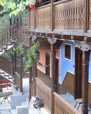 недкова къща Pensión