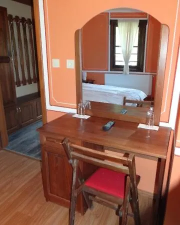 недкова къща Pensión 3*