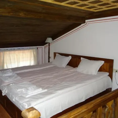 недкова къща Gasthuis 3*