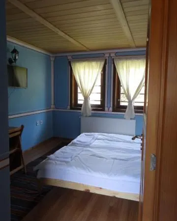 недкова къща Gasthuis 3*