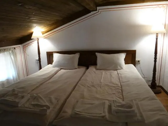 Konukevi недкова къща Koprivştitsa