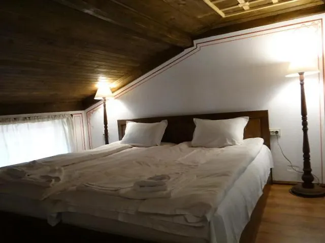 Konukevi недкова къща Koprivştitsa